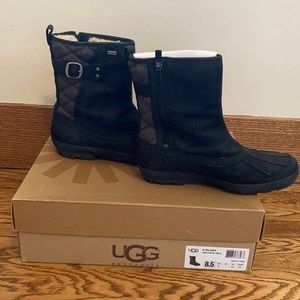 Ugg boots; great condition!